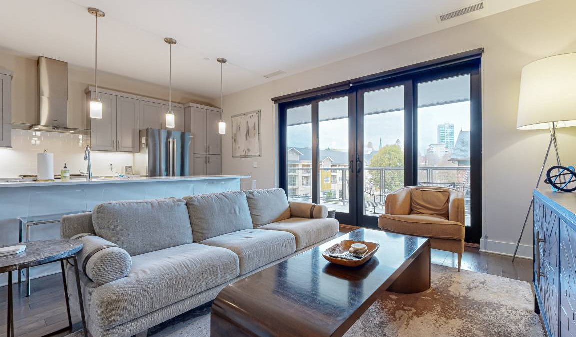 Downtown Asheville Condo | 72 m² Condo ∙ 1 bedroom ∙ 4 guests