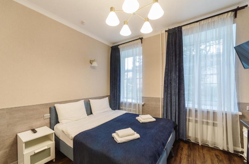 Nevskaya Zastava Hotel | Usadba on Elizarova