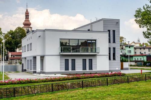 Lubliniec Hotel | Uslugi Hotelowe Restauracja Rajska