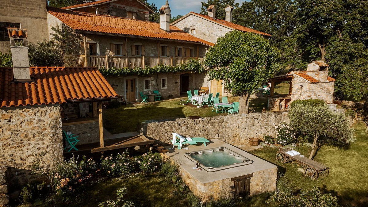 Sezana Villa | Utovlje 8, Sezana, Mediteran-Karst region