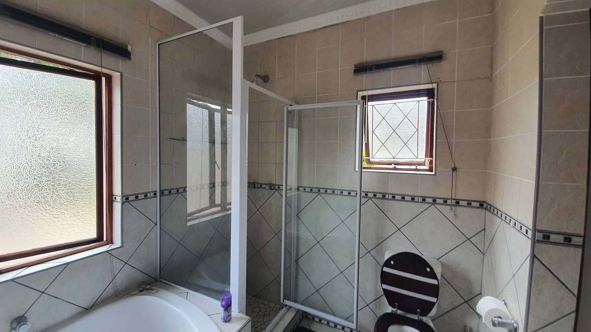 Uvongo House | Uvongo Coastal Oasis