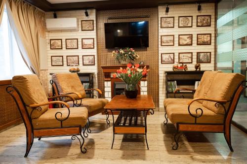 Taraz Hotel | UYUTNYY DOM