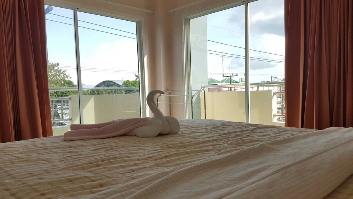 Trang Hotel | V-House Hotel
