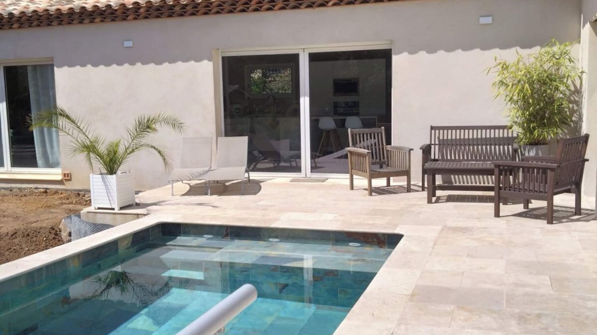 Sainte-Anastasie-sur-Issole Villa | Vacation villa