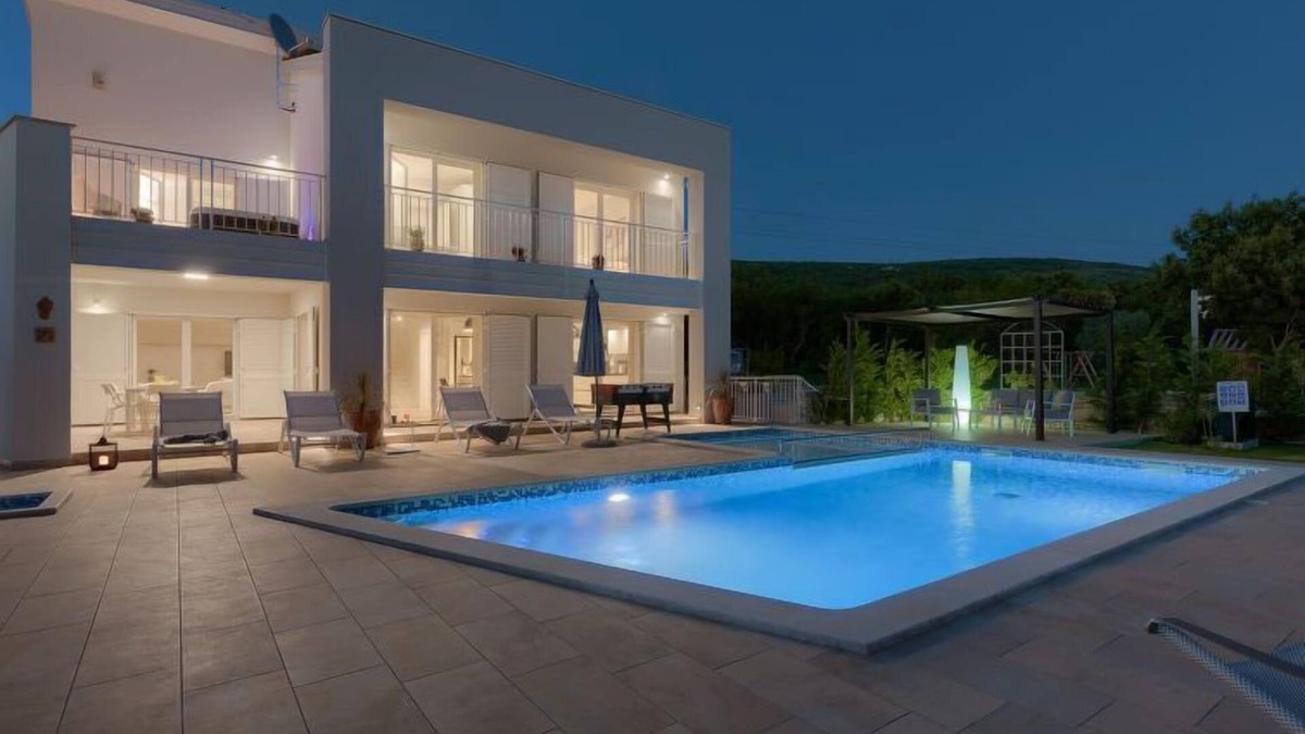 Diminici House | Vacation home Laura by Interhome