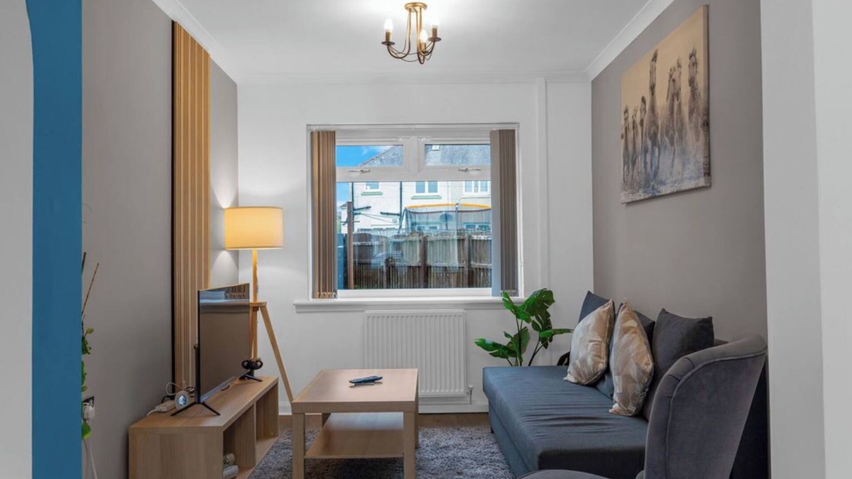 Wishaw House | Vacant Nests | The Grampian | Free Wifi