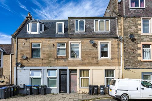 Hawick Apartment | Vacant Nests The Princess Apt Free Parking