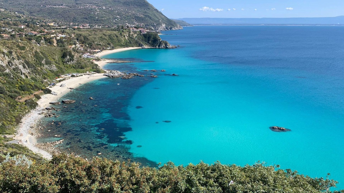Santa Domenica Apartment | Vacation home near Tropea