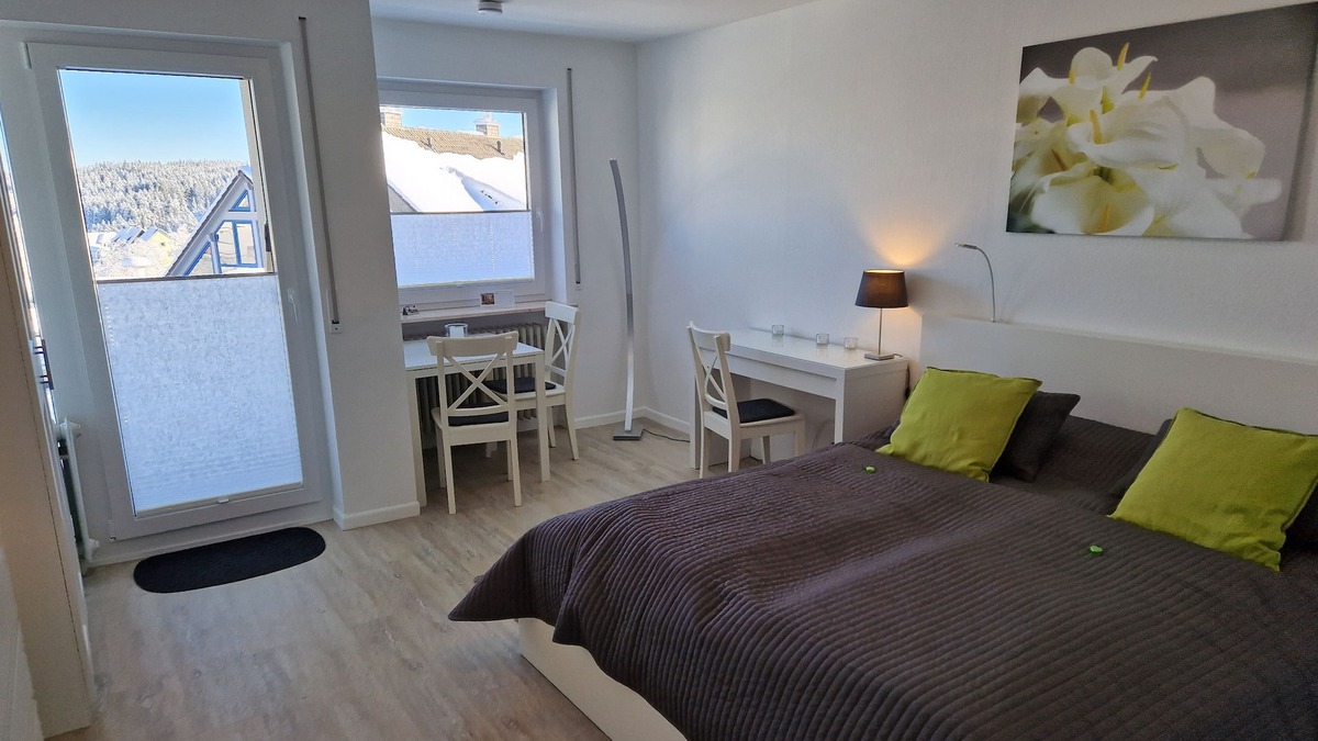 Schoenwald Apartment | Vacation apartment in the Black Forest with swimming pool, sauna and WLAN