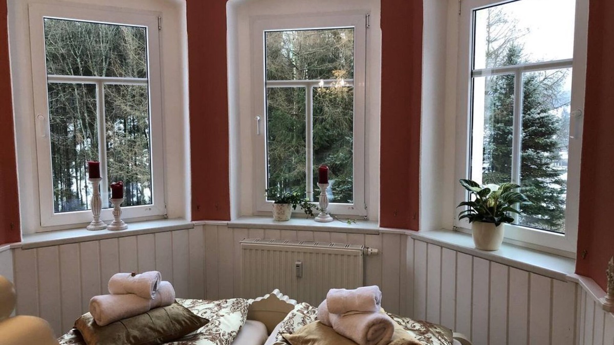 Neuhausen Apartment | Vacation apartment 1 "Luxury" - Villa Hainberg