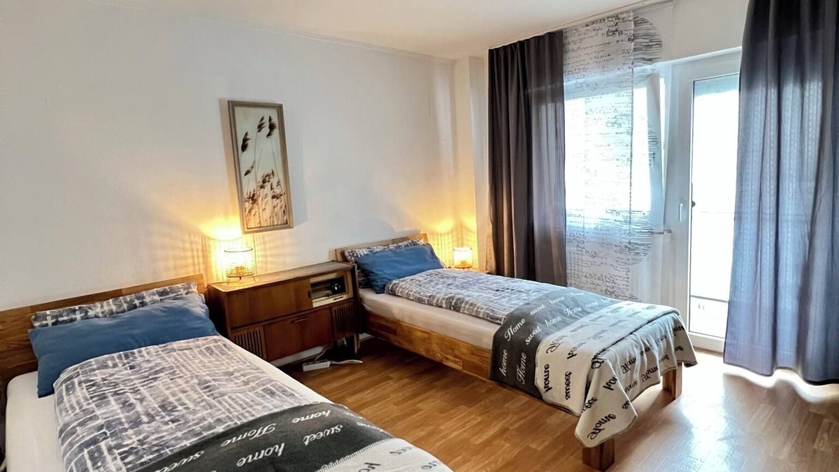 Idar-Oberstein Apartment | Vacation and fitters' apartment (ground floor) "Am Brückchen"
