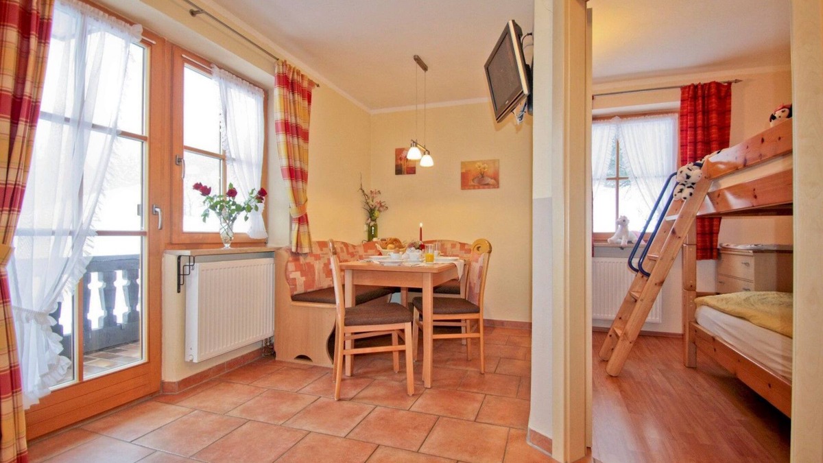 Bernau am Chiemsee Apartment | Vacation apartment Hochgern for 2-4 persons (45 sqm)