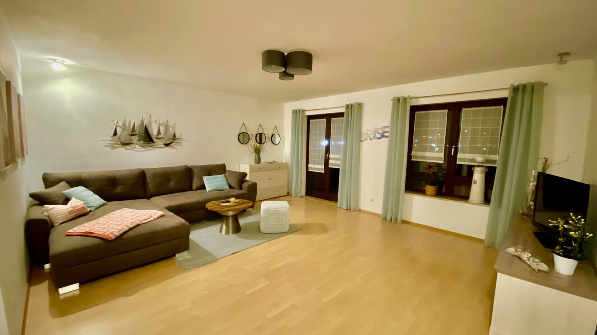 Bitterfeld House | Vacation apartment Pier 7 - directly on the lake!
