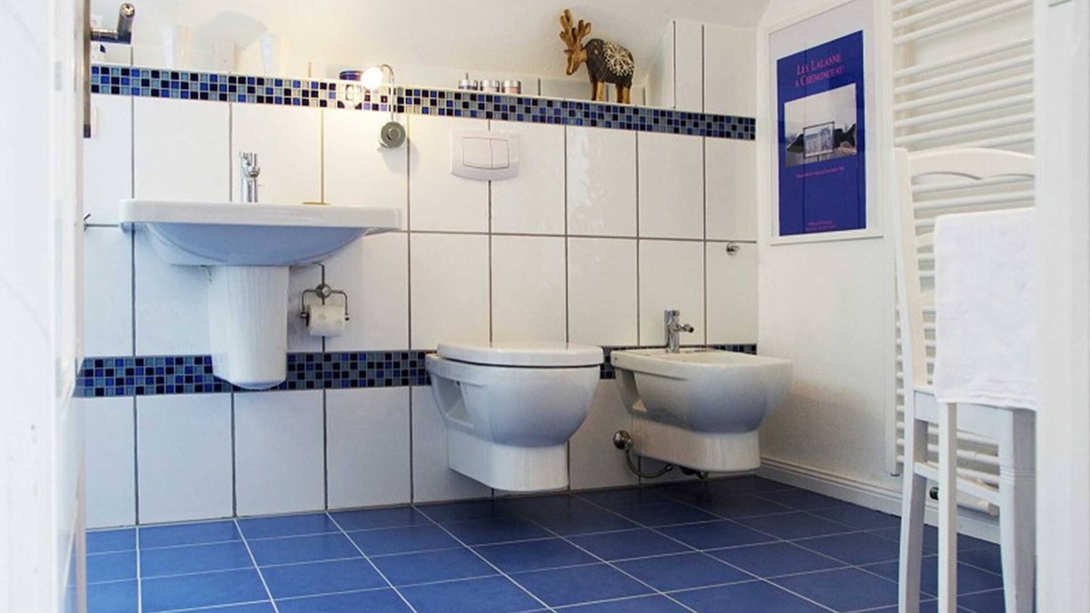 Leer Apartment | Vacation apartment Großstraße 18 B - Holiday apartments Großstraße, 15142