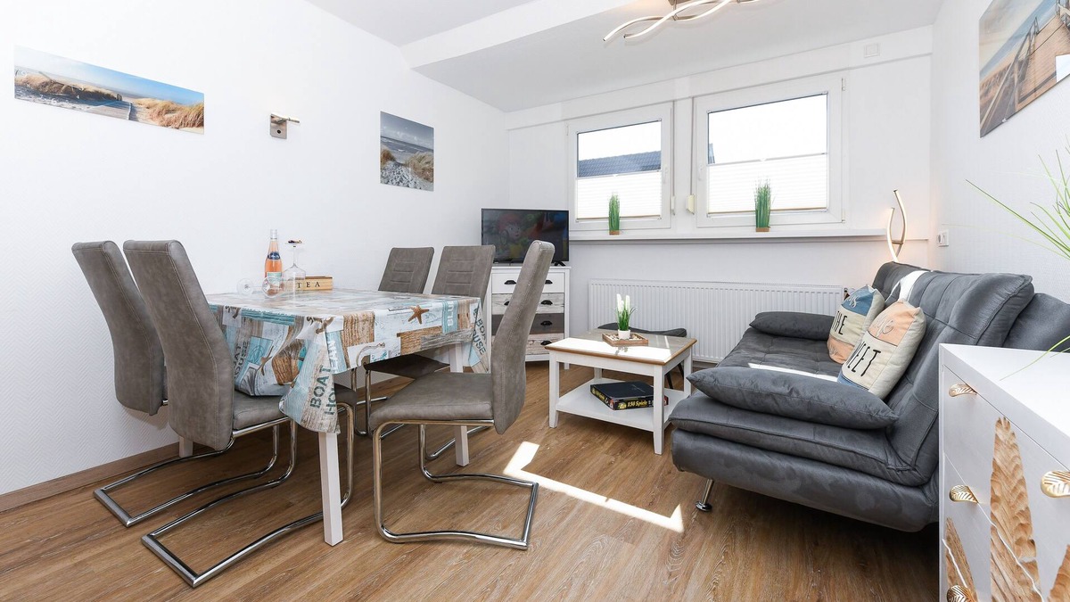 Neuharlingersiel Apartment | Vacation apartment/apartment for 5 guests with 43m² in Neuharlingersiel (150075)