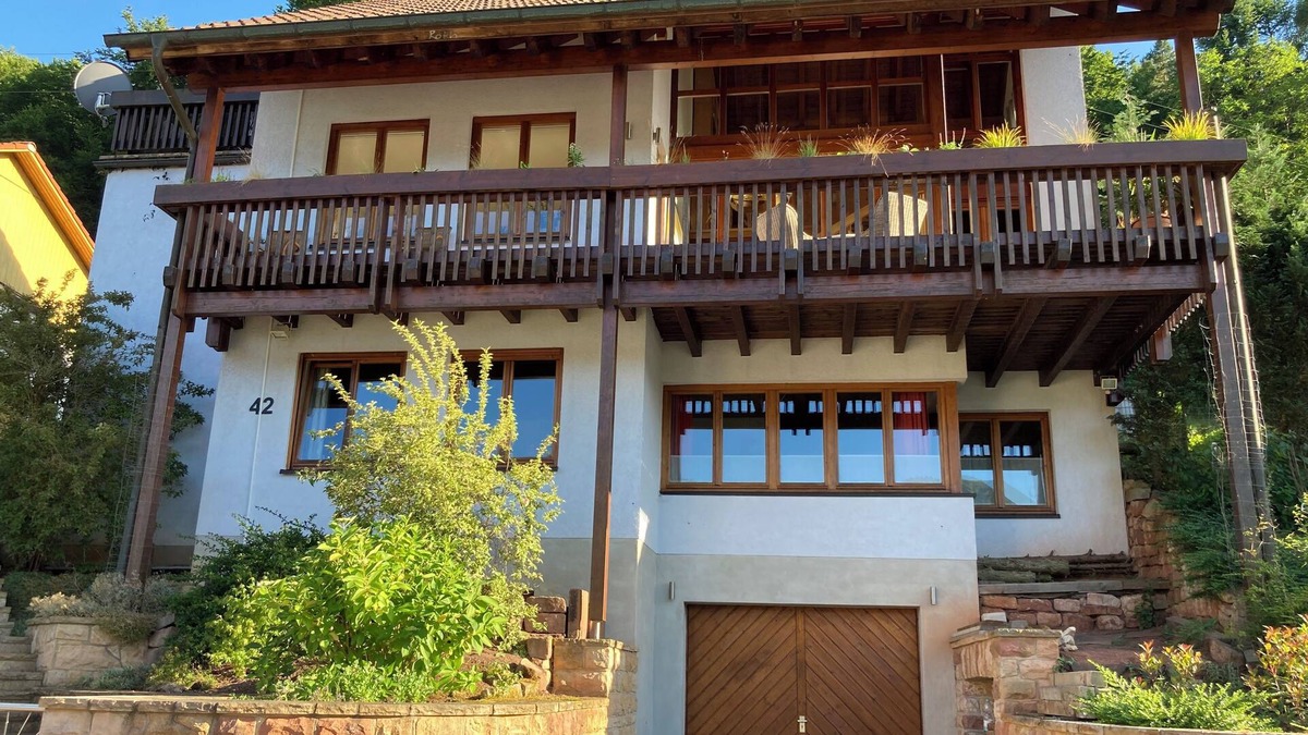Lambrecht Apartment | Vacation apartment with a view