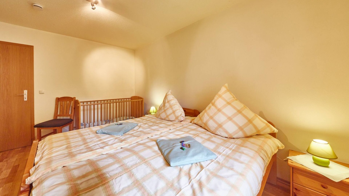 Unterneukirchen Apartment | Vacation apartment Abendrot, 63 sqm, 1 separate bedroom