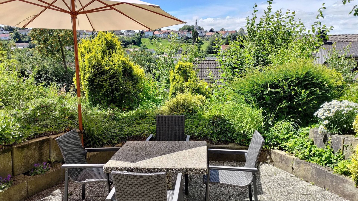 Bad Wuennenberg Apartment | Vacation apartment/apartment for 5 guests with 55m² in Bad Wünnenberg (94353)