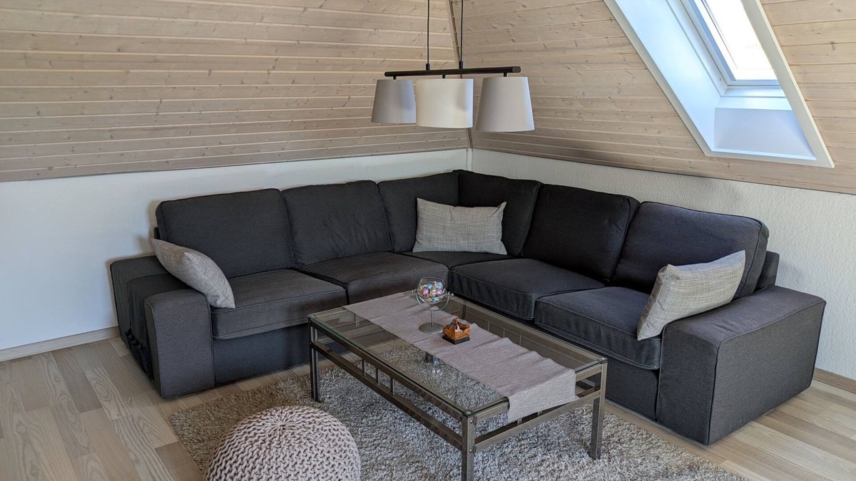 Oberschwarzach Apartment | Vacation apartment with relaxation area in the garden