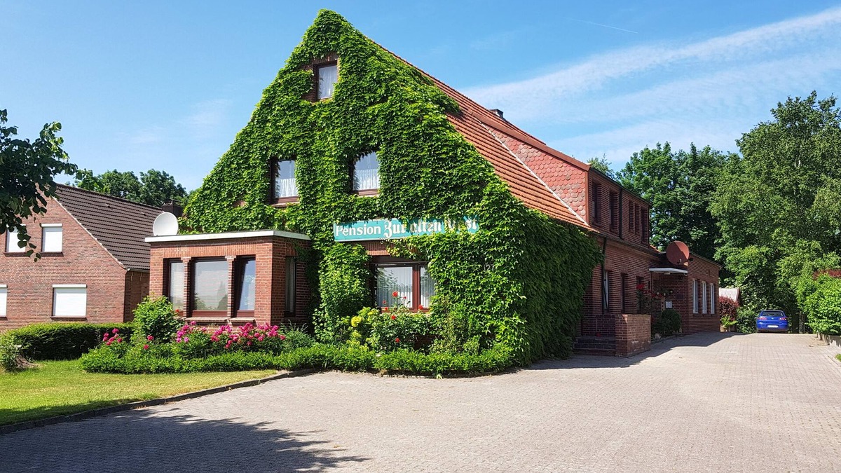 Dornumergrode Apartment | Vacation apartment directly on the North Sea with roof terrace