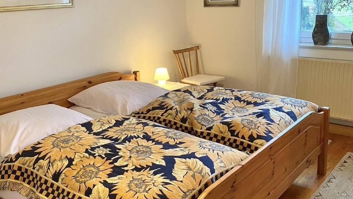 Furth im Wald Apartment | Vacation apartment (90 sqm) for 4 people with large balcony
