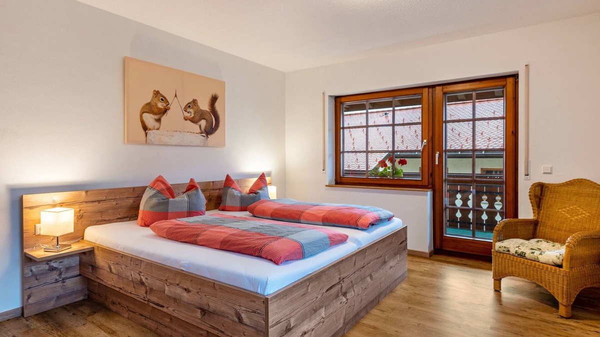 Hoechenschwand Apartment | Vacation apartment no. 1 Squirrel, 70 sqm