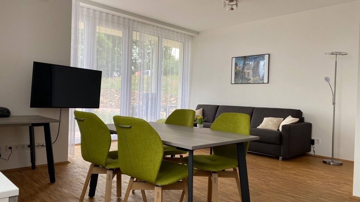 Oerlinghausen Apartment | Vacation apartment/apartment for 5 guests with 90m² in Oerlinghausen (158961)