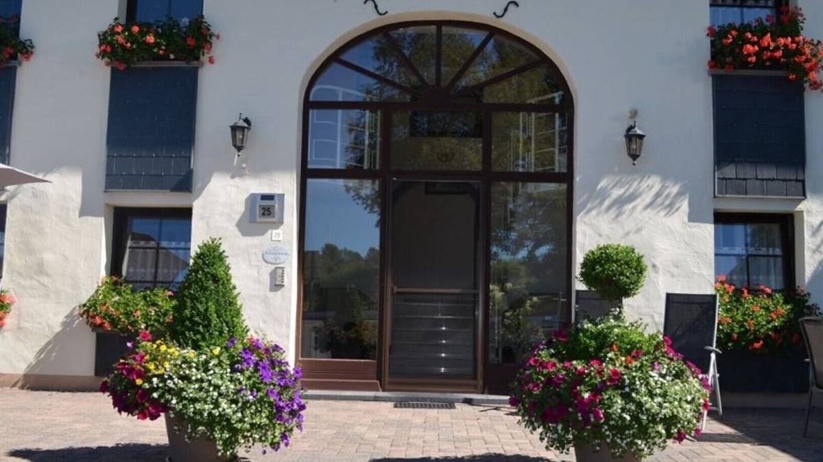 Commanster Apartment | Vacation apartment (1st floor) - 3-4 pers - Crombacher Mühle