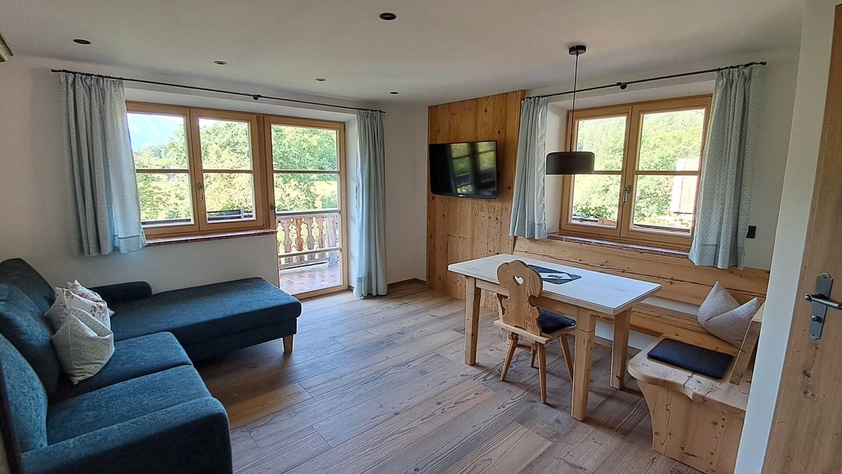 Kreuth Apartment | Vacation apartment 1 Servus NEU - Guesthouse Becher, Kreuth-Point