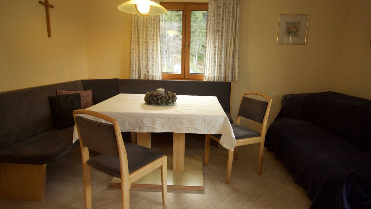Tobadill Apartment | Vacation apartment 2 - Berghof