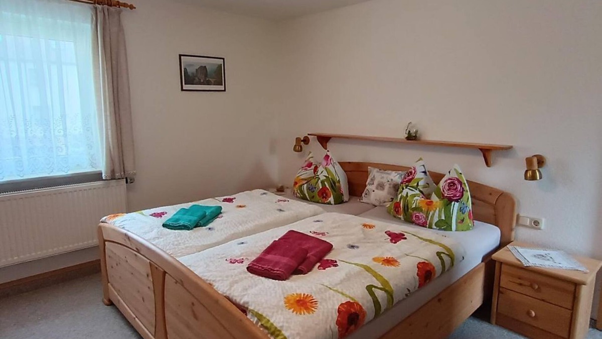 Hohnstein Apartment | Vacation apartment, 2 bedrooms - Holiday apartment zum Brand