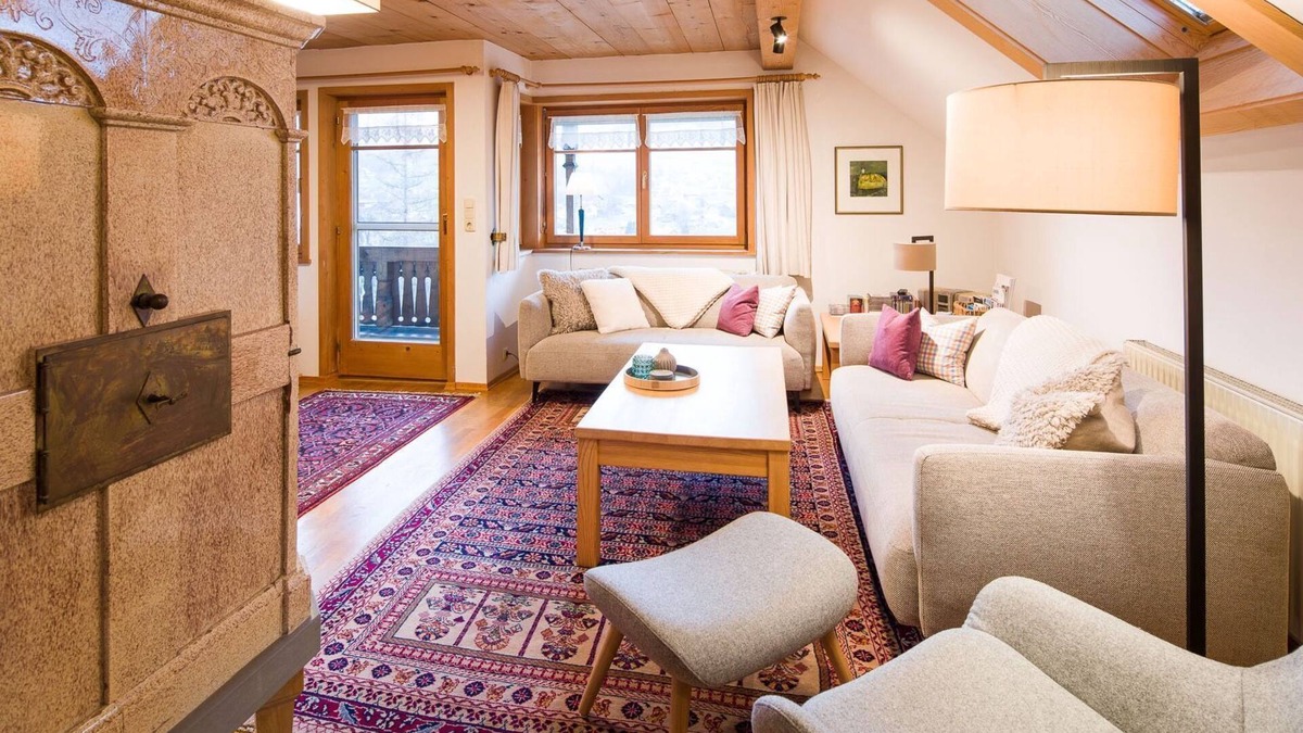 Grossdorf Apartment | Vacation apartment 2, spacious comfort, balcony (4 Edelweiss) - Haus Kammern 168