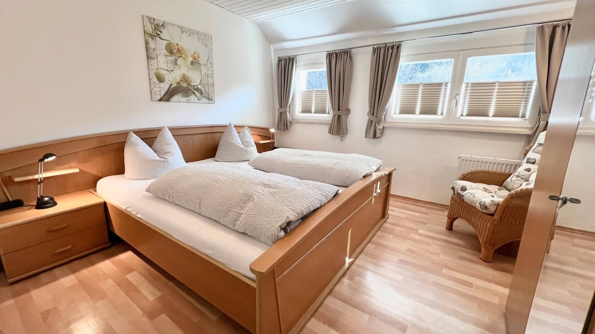 Oppenau Apartment | Vacation apartment "2" with mountain view, dogs welcome, shared terrace and WiFi