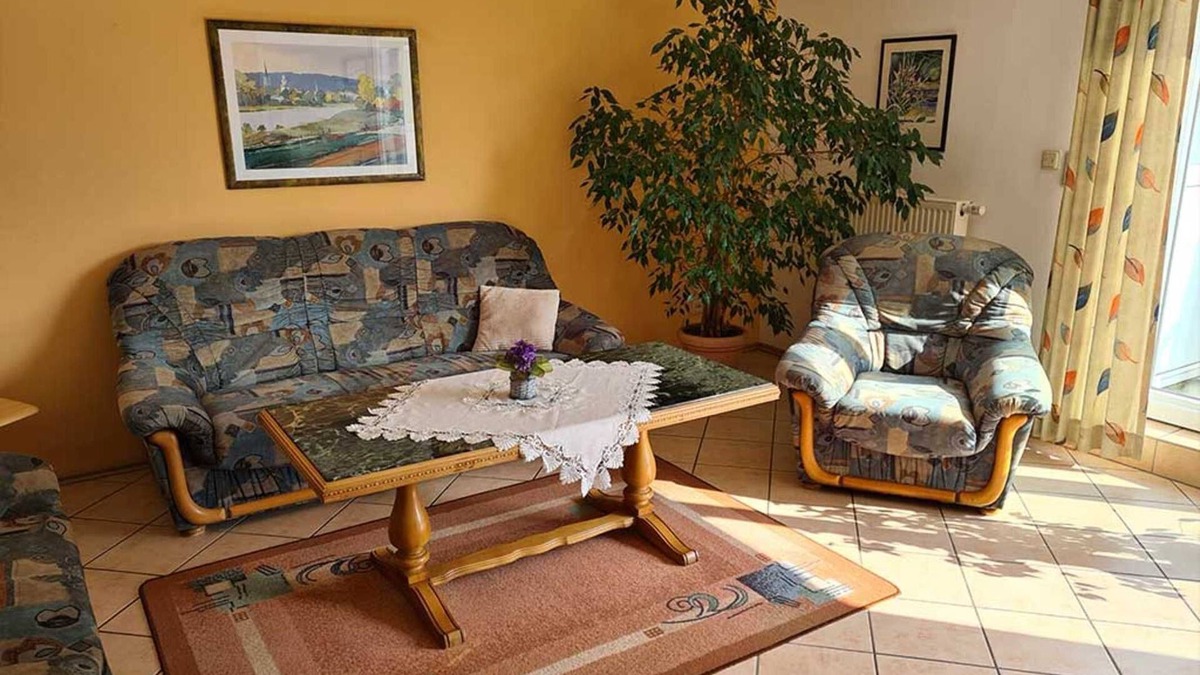 Filsum Apartment | Vacation apartment 3 Meyerhof - Ferienwohnungen Meyerhof, 55116