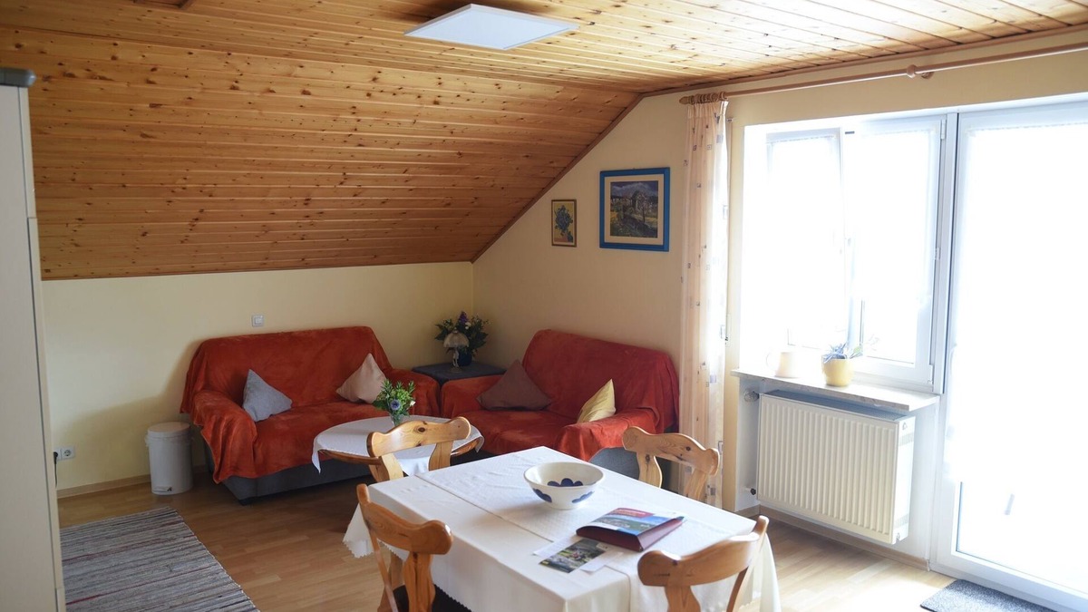Kipfenberg Apartment | Vacation apartment (80sqm) in the attic