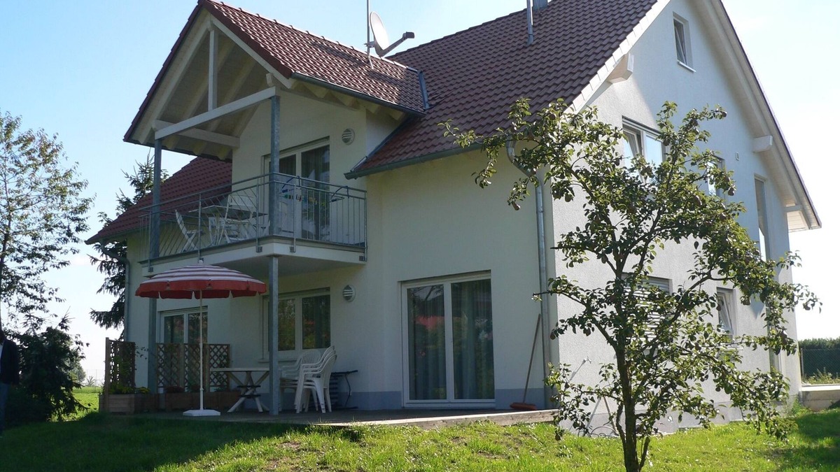 Asch Apartment | Vacation apartment/apartment for 5 guests with 90m² in Blaubeuren (73321)