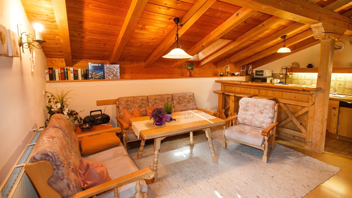 Ruhpolding Apartment | Vacation apartment am Märchenwald 48sqm, balcony, 1 bedroom and 1 bed-sitting room