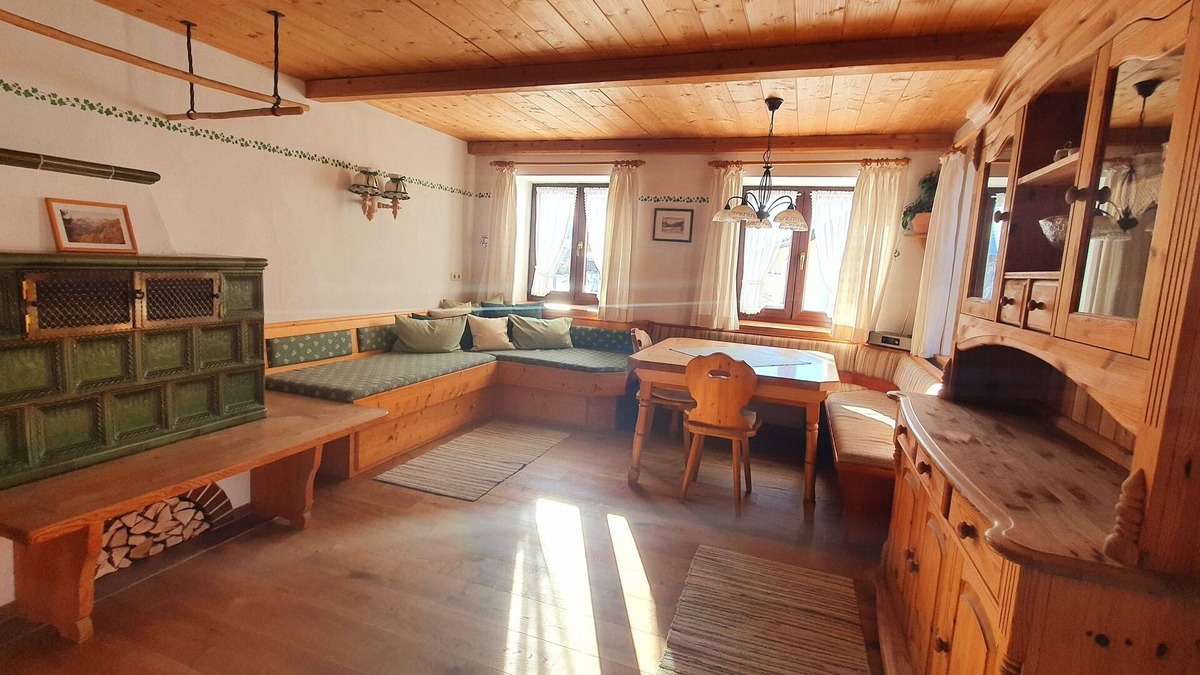 Schleching Apartment | Vacation apartment Almwiese on the first floor