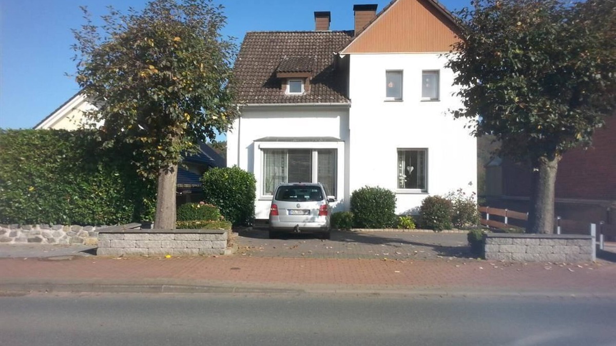 Heinsen Apartment | Vacation apartment "An der Weser" - apartment/flat, bathroom, WC, 2 bedrooms