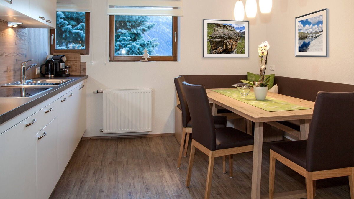 Kaunertal Apartment | Vacation apartment/apartment for 5 guests with 75m² in Kaunertal (60631)