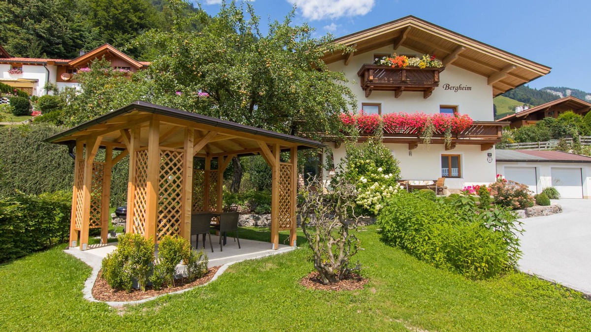 Walchsee Apartment | Vacation apartment/apartment for 4 guests with 50m² in Schwaigs (123823)