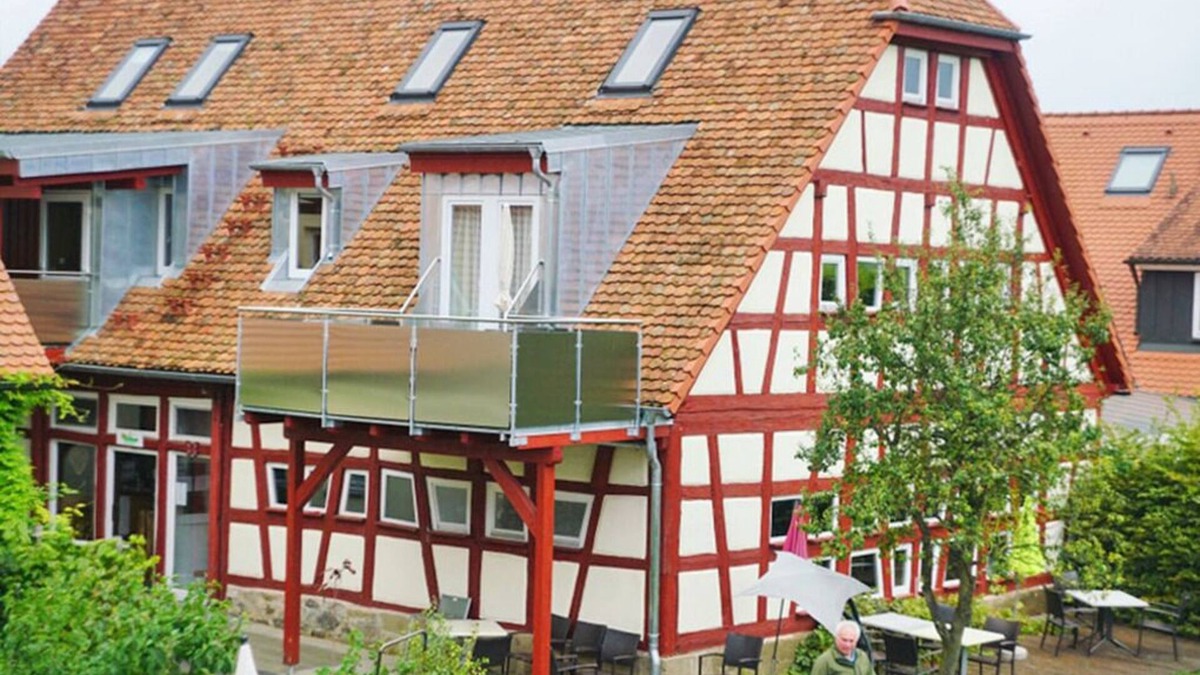 Binzwangen Apartment | Vacation apartment/apartment for 4 guests with 75m² in Colmberg (177326)