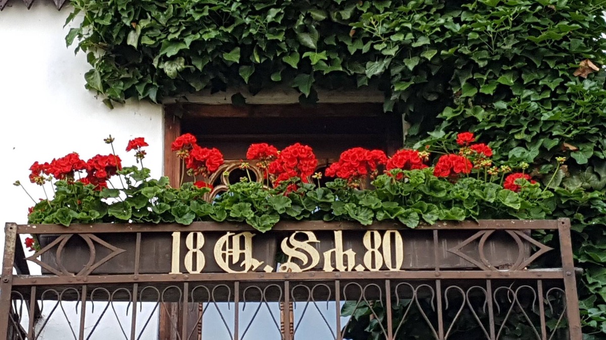 Burggen Apartment | Vacation apartment/apartment for 4 guests with 86m² in Burggen (268488)