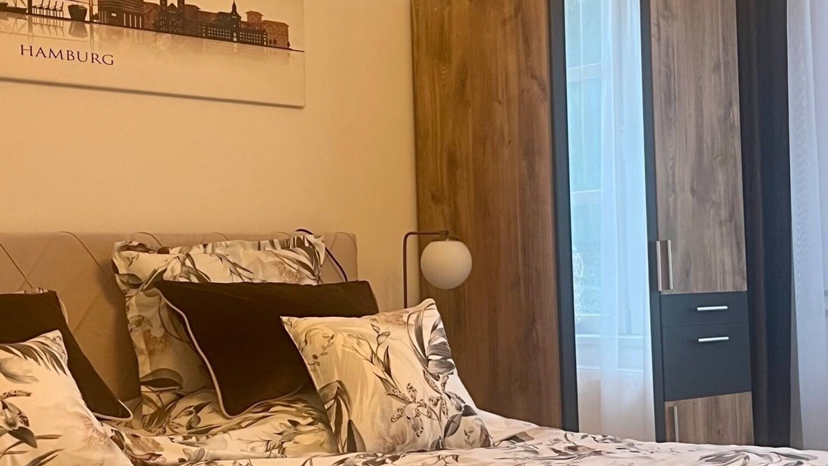 Blankenese Apartment | Vacation apartment/apartment for 7 guests with 90m² in Hamburg (172113)