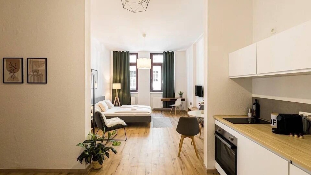 Zentrum-West Apartment | Vacation apartment/apartment for 4 guests with 30m² in Leipzig (264099)