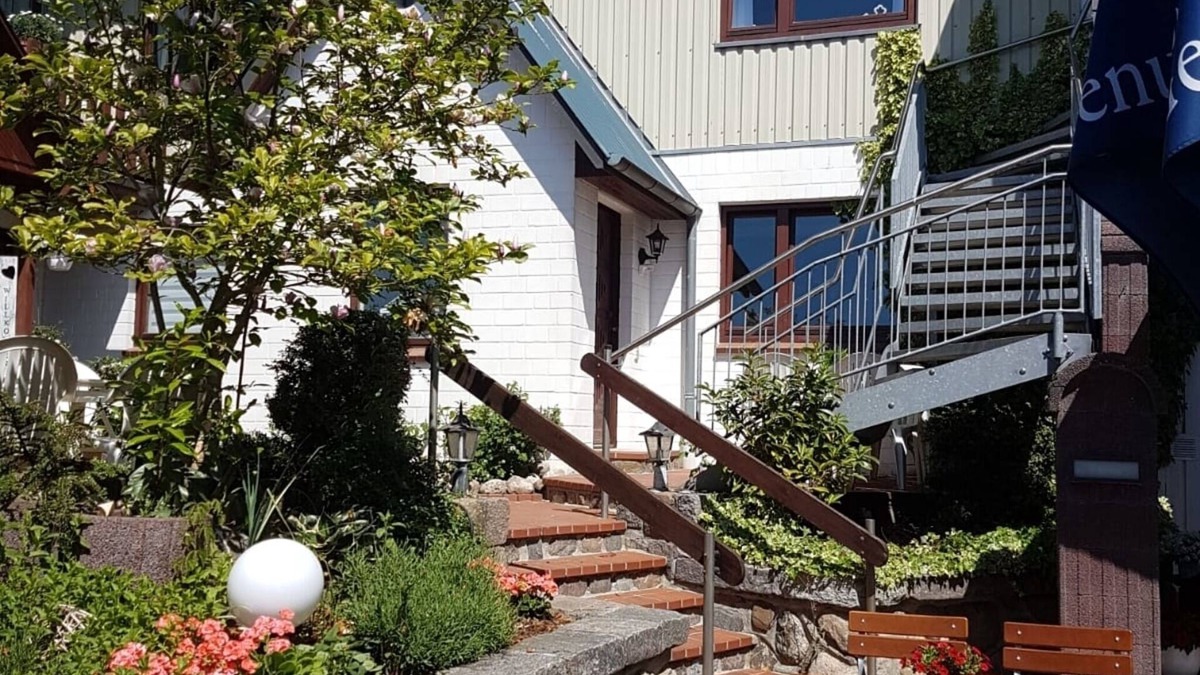 Schleswig-Flensburg District Apartment | Vacation apartment/apartment for 2 guests with 42m² in Hüsby (153932)