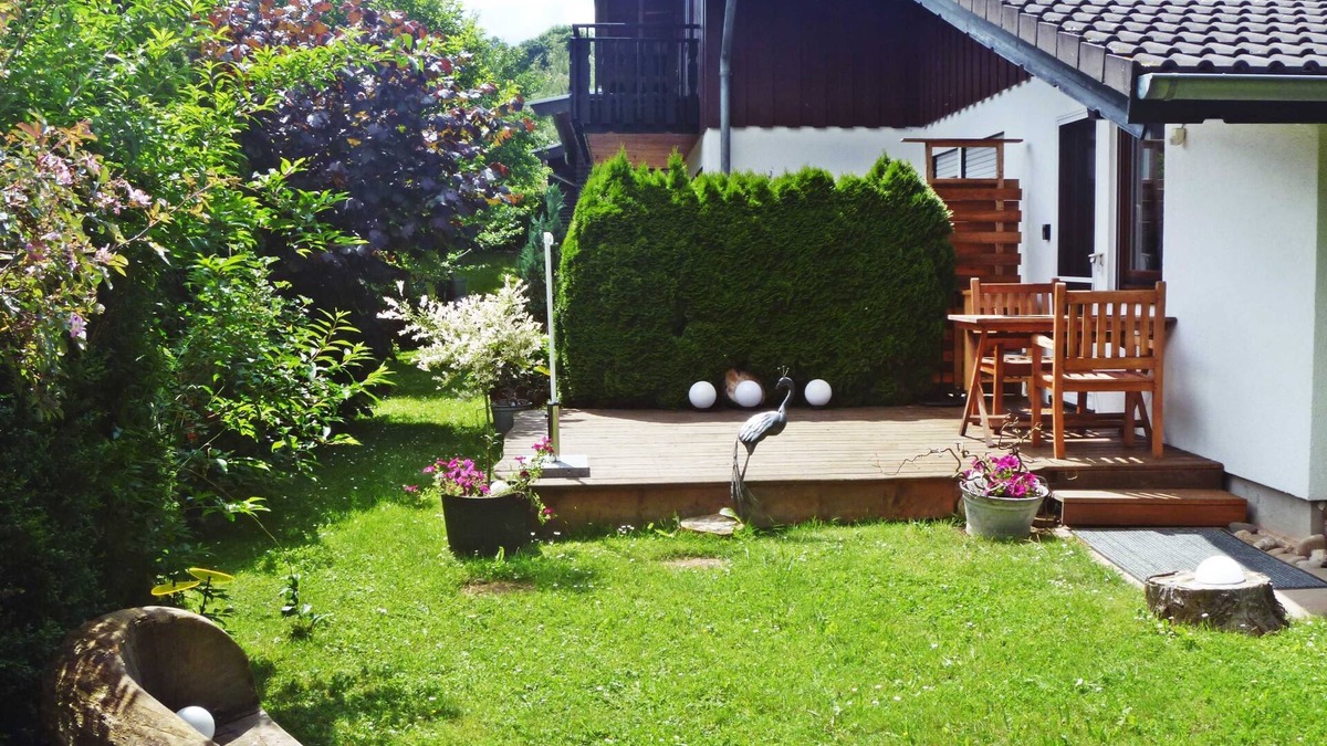 Anraff Apartment | Vacation apartment 'Bergblick' - Holiday apartment Bergblick