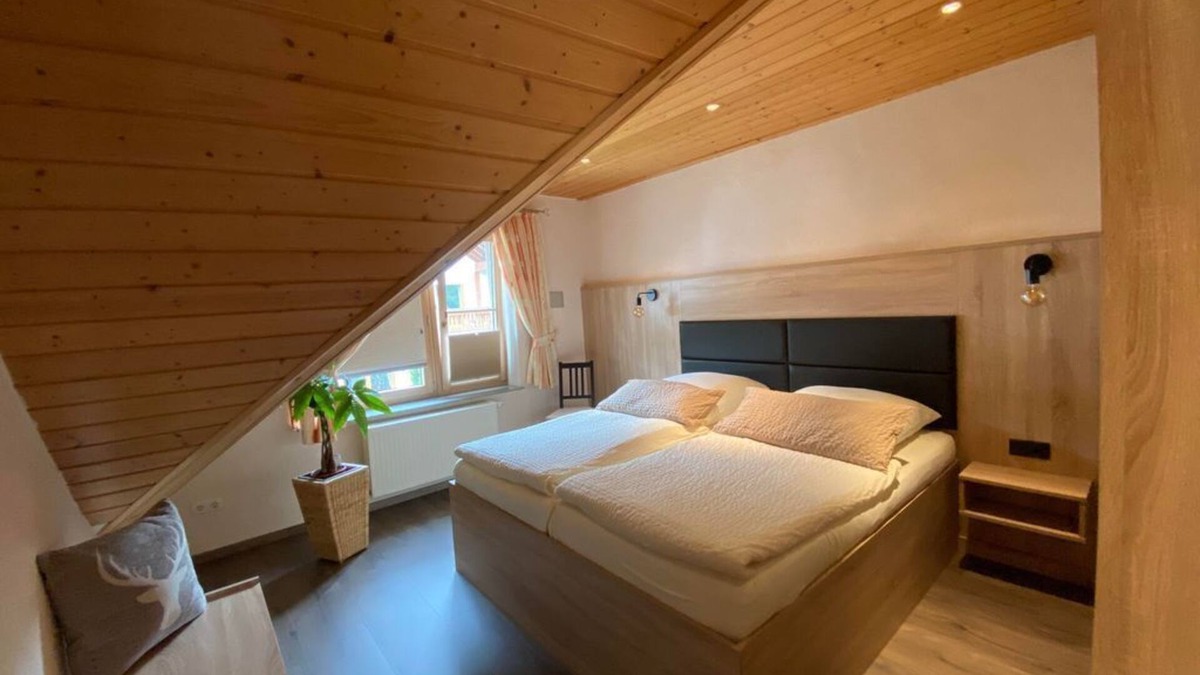 Alken Apartment | Vacation apartment Burgblick - Fischers Ferienhaus