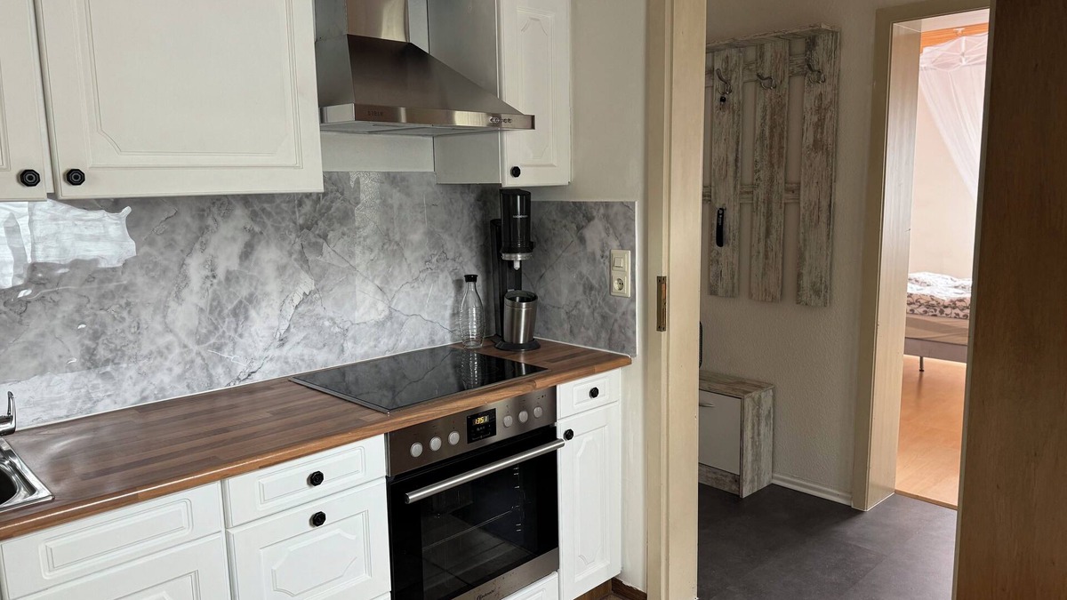 Oehringen Apartment | Vacation apartment by the vineyards, great wine hiking trails nearby