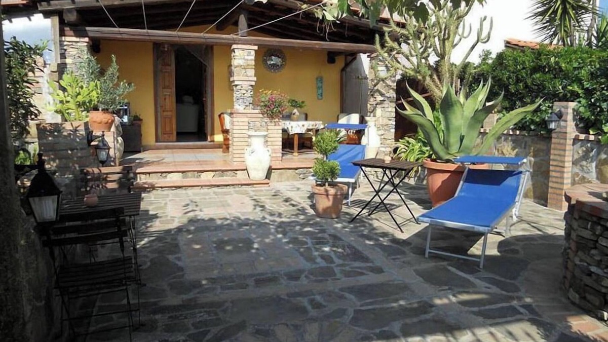 Castelnuovo Cilento House | Vacation Apartment "Casa Elena"